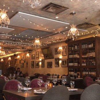 La Vecchia Ristorante - Awesome atmosphere - Italian Near Me - Toronto, Ontario La Vecchia Ristorante - Awesome atmosphere - Italian Near Me - Toronto, Ontario