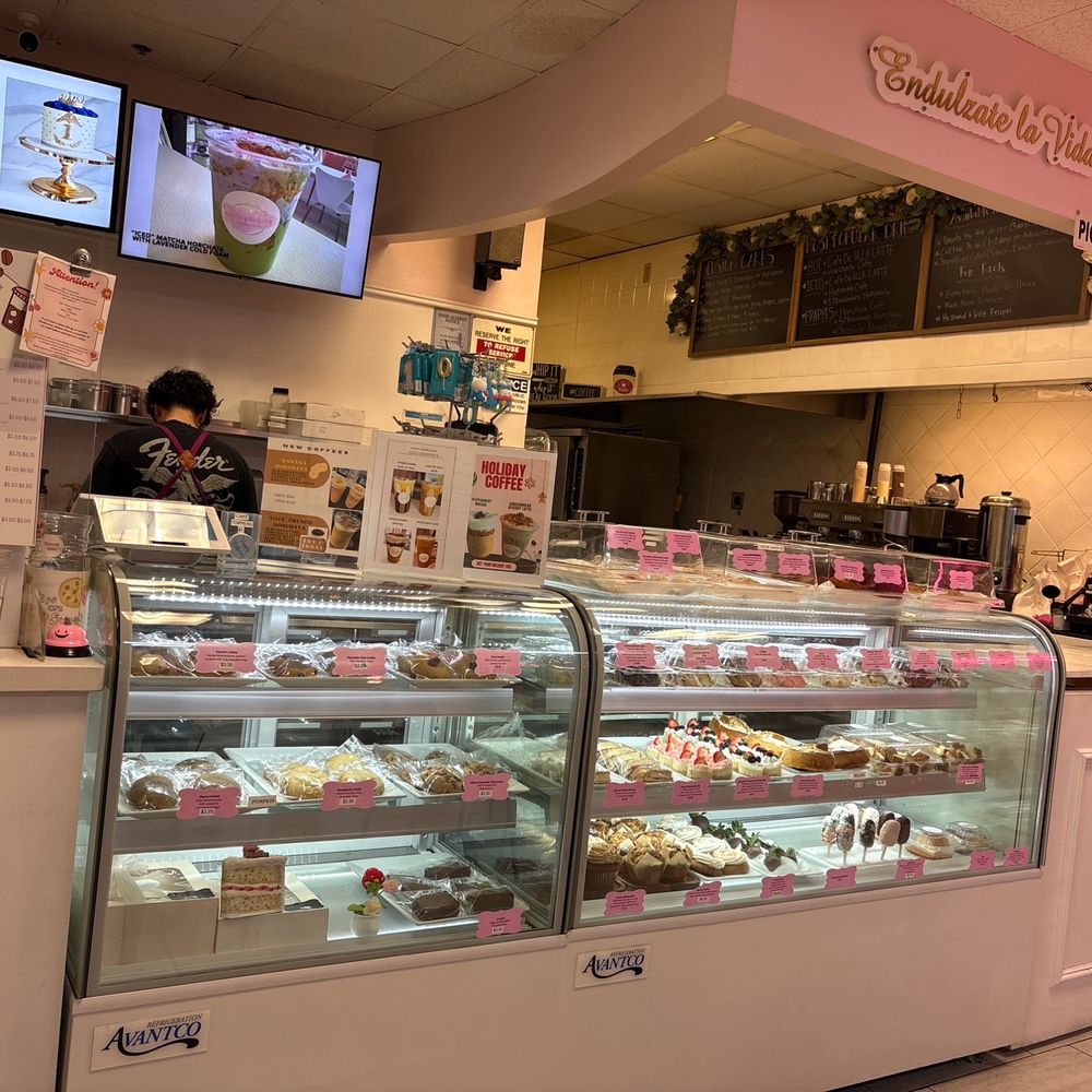 Vere’s Cakery - Desserts Near Me - South Gate, California Vere’s Cakery - Desserts Near Me - South Gate, California