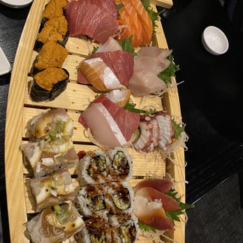 Hiro 88 - Triple Belly, Sea Urchin Nigiri, Fatty Tuna, Yellowtail, Salmon, Octopus, Surf Clam, Hama Zu Roll and Unagi Roll. - Sushi Bars Near Me - Omaha, Nebraska Hiro 88 - Triple Belly, Sea Urchin Nigiri, Fatty Tuna, Yellowtail, Salmon, Octopus, Surf Clam, Hama Zu Roll and Unagi Roll. - Sushi Bars Near Me - Omaha, Nebraska