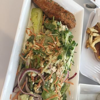 Burger Lounge - Cod salad - Burgers Near Me - Campbell, California