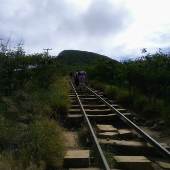 Koko Head District Park - Going up! - Parks Near Me - Honolulu, Hawaii
