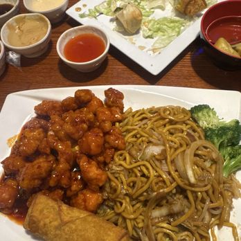 Rice Box - Hibachi chicken - Asian Fusion Near Me - Denver, North Carolina