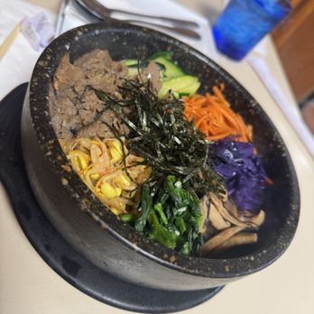 Sadies BBQ Inn - Bibimbap - Korean Near Me - Pearl City, Hawaii