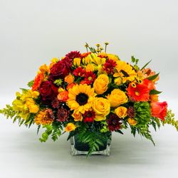 Fresh Flowers Florist - Celebrating Thanksgiving with your loved ones
