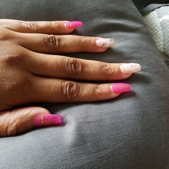 JJ Union Nails - Left hand - Waxing Near Me - Honolulu, Hawaii