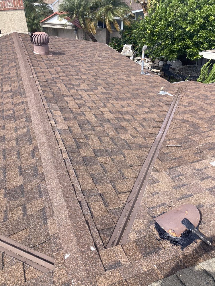 Slide of The Roofers Company