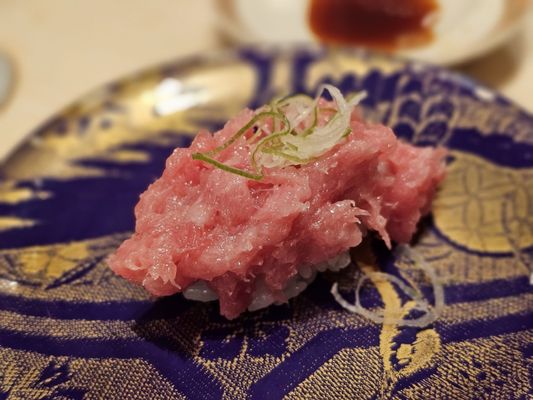 Mawaru Sushi Zanmai Tsukiji branch by null