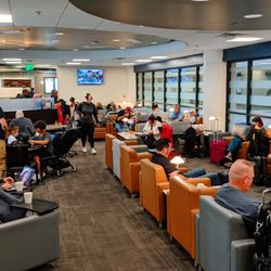 Admirals Club - Inside - Crowded