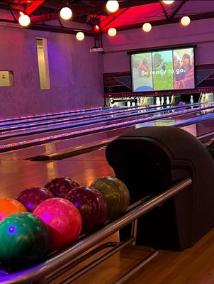 South Bowl by null