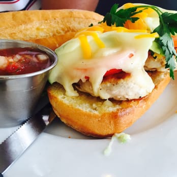Jongewaard's Bake n Broil - California chicken sandwich - American Near Me - Long Beach, California