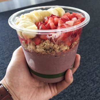 Earthbar - Earthbar Acai Bowl ~$10 - Vitamins & Supplements Near Me - Los Angeles, California