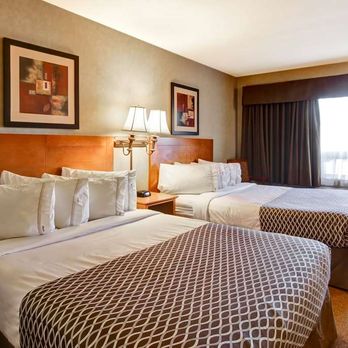 Canalta Ponoka - Guest room - Hotels Near Me - Ponoka, Alberta Canalta Ponoka - Guest room - Hotels Near Me - Ponoka, Alberta
