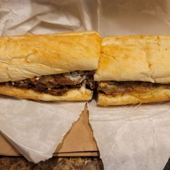 Potbelly - Sliced 0rime Rib w/Swiss and onions I added their garlic aioli which is amazing - Sandwiches Near Me - Davie, Florida