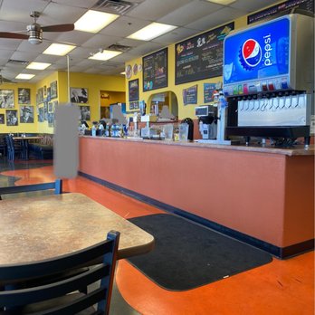 Da Boyz Pizza & Pasta - Counter - Italian Near Me - Yuma, Arizona