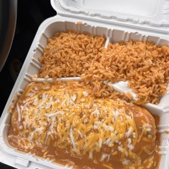 El Amigo Restaurant - Bean and Cheese Burrito - Mexican Near Me - Glendora, California El Amigo Restaurant - Bean and Cheese Burrito - Mexican Near Me - Glendora, California