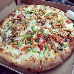 Chicken BBQ on white sauce..