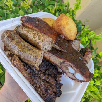 Smoking Pig BBQ - Three meat plate - Barbeque Near Me - Las Vegas, Nevada