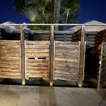 Safe Harbor Puerto Del Rey - Showers - Boat Repair Near Me Safe Harbor Puerto Del Rey - Showers - Boat Repair Near Me