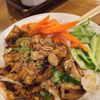 Asian Noodles House - Tofu vermicelli bowl - Vietnamese Near Me - Leesburg, Virginia Asian Noodles House - Tofu vermicelli bowl - Vietnamese Near Me - Leesburg, Virginia