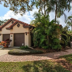 Anne Rogers Realty Group - 32804-Lovely 3/2 in Gated Community adjacent Country Club of Orlando.