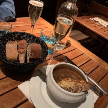 Winch Café - Onion soop - French Near Me - Lyon, 69 Winch Café - Onion soop - French Near Me - Lyon, 69