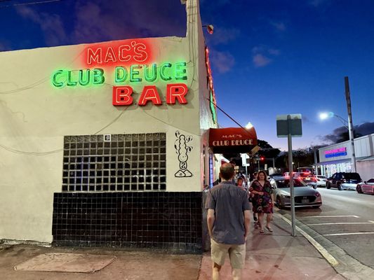 Mac's Club Deuce by null