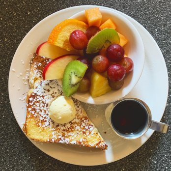 Studio One Cafe - French Toast and Fruit Cup - Breakfast & Brunch Near Me - Eugene, Oregon