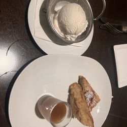 Southern Roots - Bread pudding