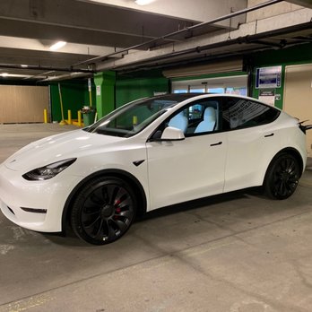 Chicago Wheel Express - 2021 Tesla Model Y - Wheel & Rim Repair Near Me - Chicago, Illinois
