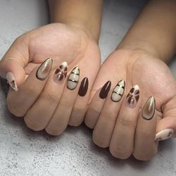 Royal Nails Spa