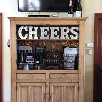 Toulouse Vineyards and Winery - Little trinkets for sale - Wineries Near Me - Philo, California