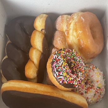 Freshh Donuts - a variety of donuts in a box - Donuts Near Me - Chino Hills, California Freshh Donuts - a variety of donuts in a box - Donuts Near Me - Chino Hills, California