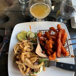 Griffon Gastropub - Mangia steak sandwich with sweet potato fries