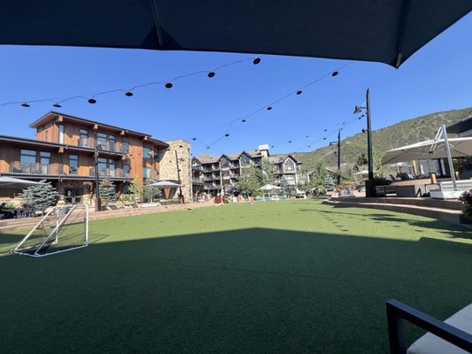 Limelight Aspen by null