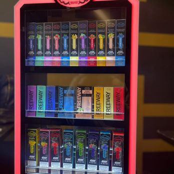 FREEWAY VAPES - Updated May 2026 - 32 Photos - 1690 NW 108th Ave, Miami,  Florida - Vape Shops - Phone Number - Yelp