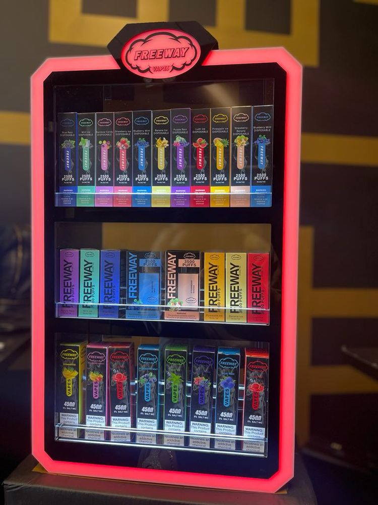 FREEWAY VAPES Updated September 2024 32 Photos 1690 NW 108th Ave, Miami, Florida Vape