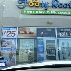 Footy Rooty - Entrance