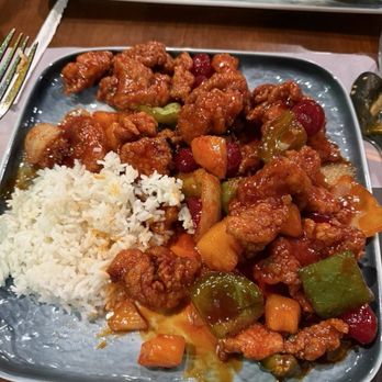 China Cottage - Orange pork, well seasoned and tangy I loved the cherry's provided a nice sweet pop - Chinese Near Me - Dayton, Ohio China Cottage - Orange pork, well seasoned and tangy I loved the cherry's provided a nice sweet pop - Chinese Near Me - Dayton, Ohio