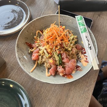 Reunion Kitchen + Drink - Ahi Poke Bowl - New American Near Me - Corona, California