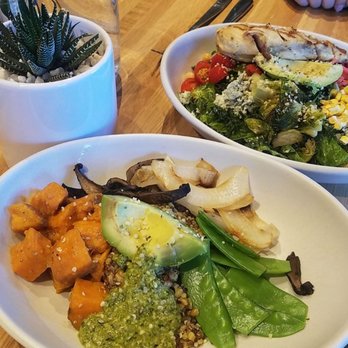True Food Kitchen - Ancient grains bowl and Cobb salad w/ chicken - New American Near Me - Austin, Texas True Food Kitchen - Ancient grains bowl and Cobb salad w/ chicken - New American Near Me - Austin, Texas