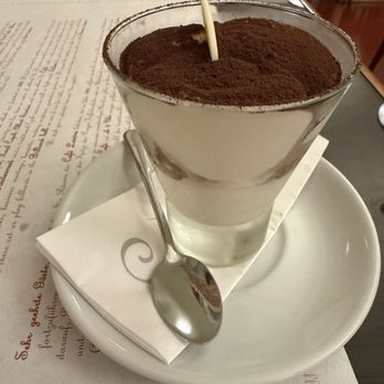 Café Louvre - Tiramisu - Cafes Near Me - Prague, Puerto Rico