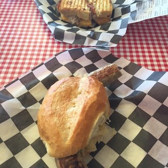 Kohnen's Country Bakery - Old bratwurst on brotchen roll - Bakeries Near Me - Tehachapi, California Kohnen's Country Bakery - Old bratwurst on brotchen roll - Bakeries Near Me - Tehachapi, California
