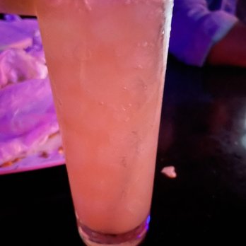 Roxanne's - Lounges Near Me - Long Beach, California Roxanne's - Lounges Near Me - Long Beach, California