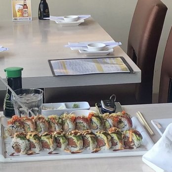 Dash Dashi Sushi & Sake Bar - Yummy! - Sushi Bars Near Me - Manhattan Beach, California Dash Dashi Sushi & Sake Bar - Yummy! - Sushi Bars Near Me - Manhattan Beach, California