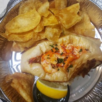 Pier 48 - Lobster Roll - Seafood Near Me - Indianapolis, Indiana