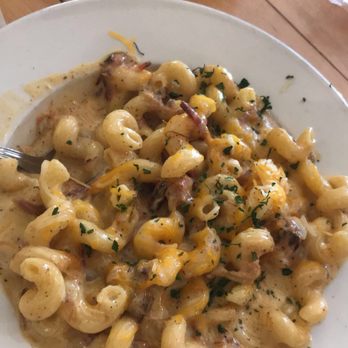 Fire By The Monon - Dirty Mac and cheese - American Near Me - Indianapolis, Indiana