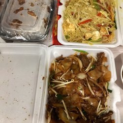 Asia Wok - Beef Chow Fun & Singapore Noodles