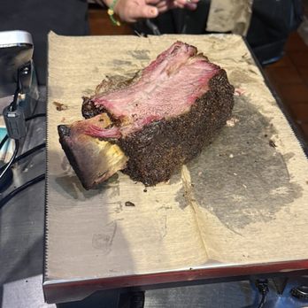 Terry Black's Barbecue - Beef rib on point!! - Barbeque Near Me - Austin, Texas Terry Black's Barbecue - Beef rib on point!! - Barbeque Near Me - Austin, Texas