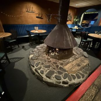 Pier 101 - The vintage fireplace is so beautiful to dine around - Seafood Near Me - Lincoln City, Oregon Pier 101 - The vintage fireplace is so beautiful to dine around - Seafood Near Me - Lincoln City, Oregon