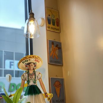 El Churro Shop - Decor - Coffee & Tea Near Me - Chicago, Illinois